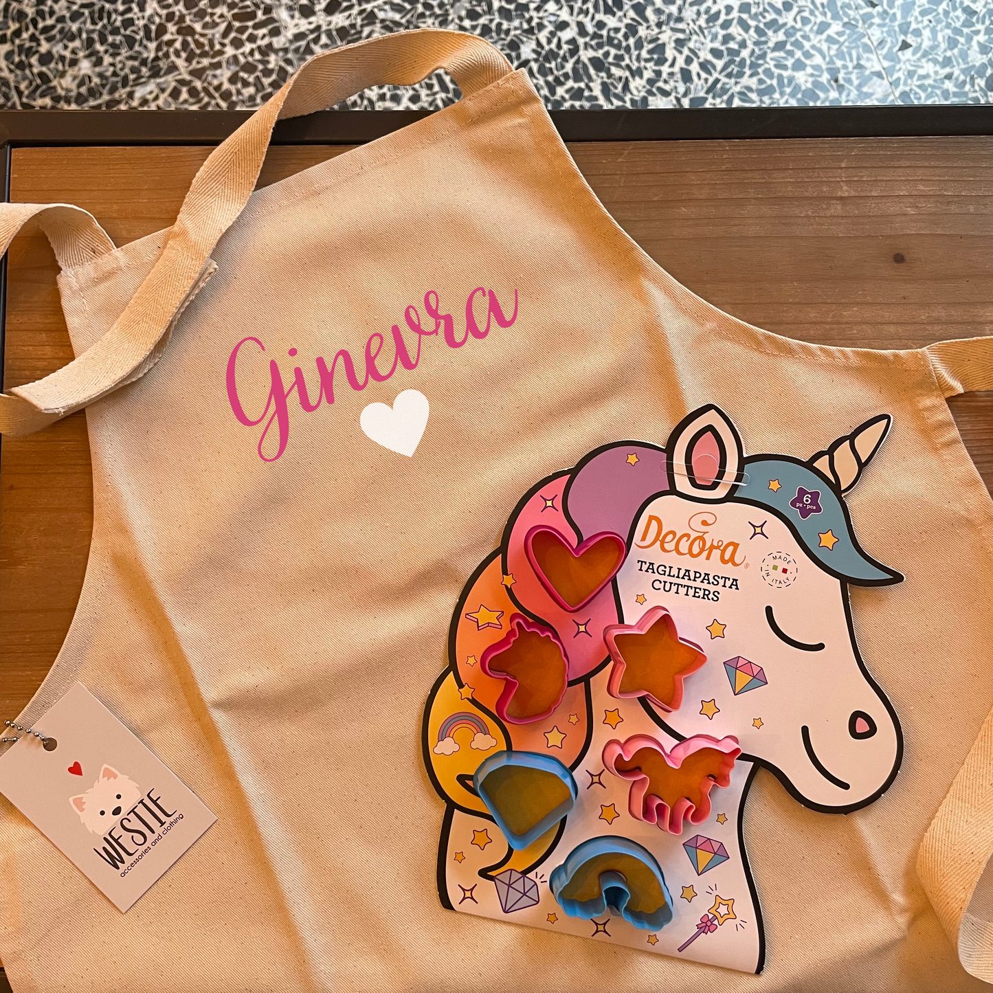 Box grembiule e unicorno