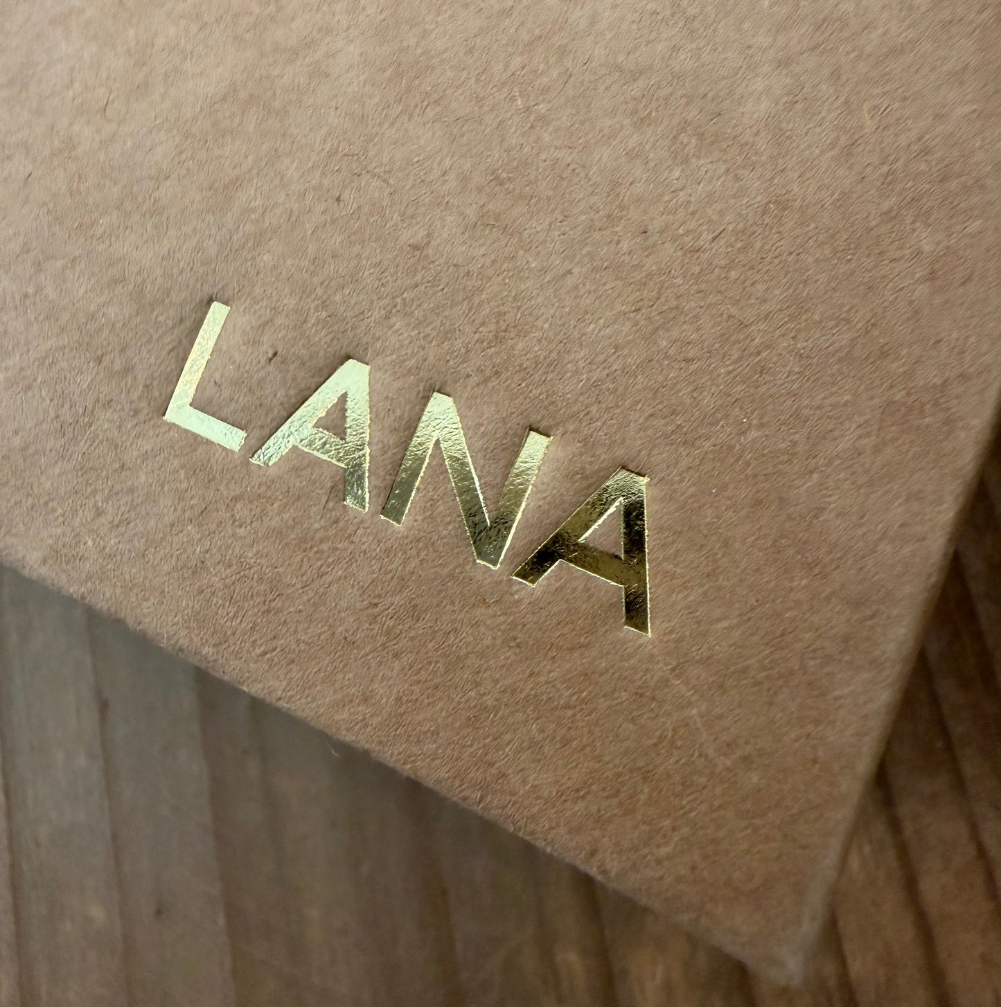 Costanza Box