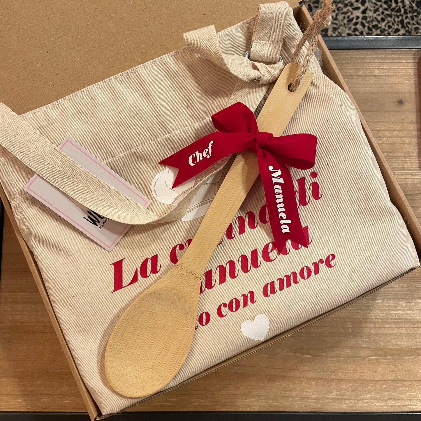 Box grembiule e mestolo