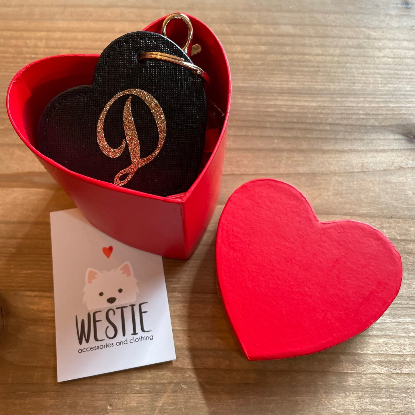 Annabella con scatolina cuore